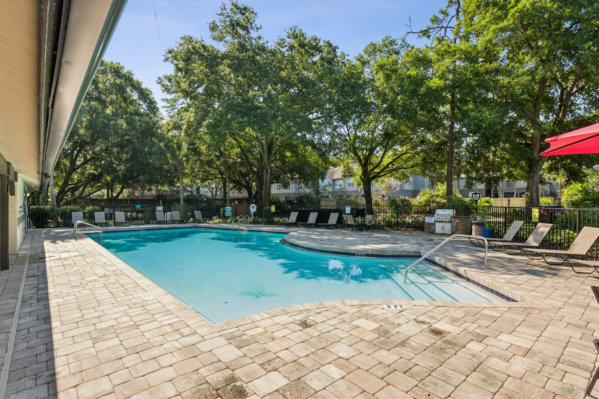 the pool at The Vista Bay