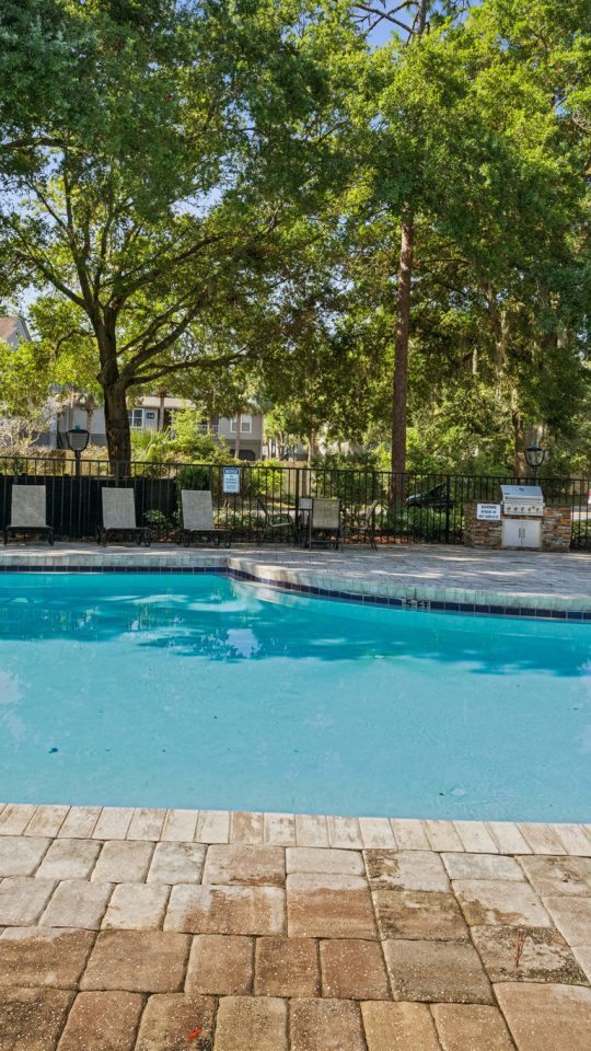 the pool at The Vista Bay